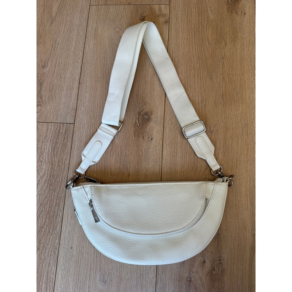 Sondra Roberts New York pebbled faux-leather crescent crossbody sling bag NWOT